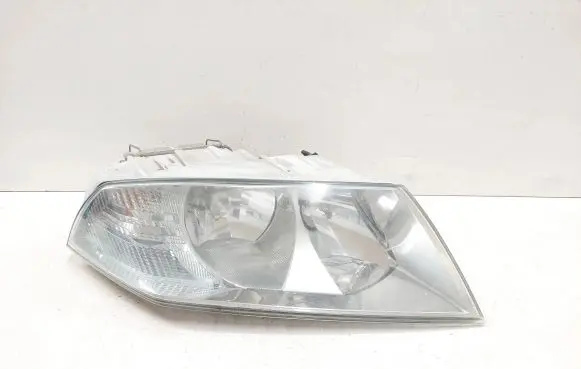 Skoda Octavia Mk2 (1Z) Headlight/headlamp E8203577 E8203578 VP4SHX13K046AA