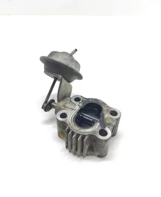 Toyota Avensis T270 Engine shut-off valve 8M05