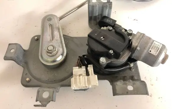 Tailgate/trunk/boot lift motor