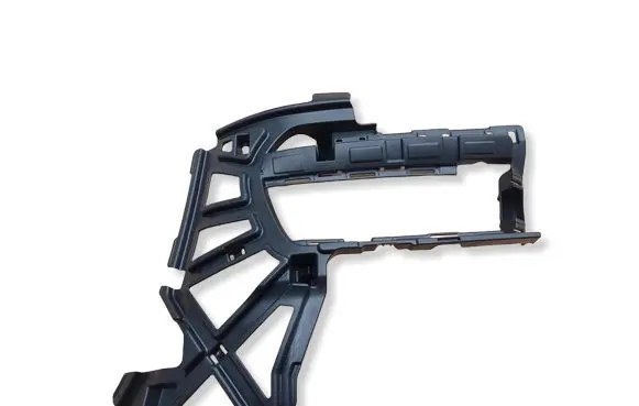 Volkswagen Touran III Front bumper mounting bracket 5TA807723