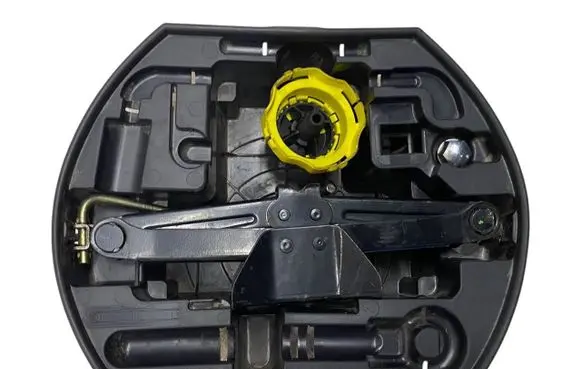 Peugeot 207 Tool set 9656868180