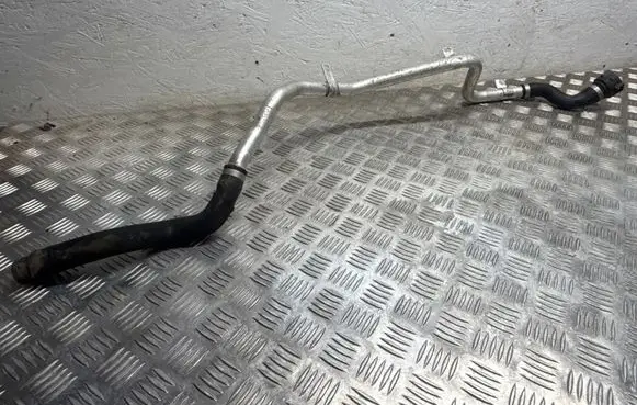 Engine coolant pipe/hose