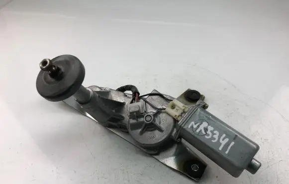 Mitsubishi Space Wagon Wiper motor MR339042