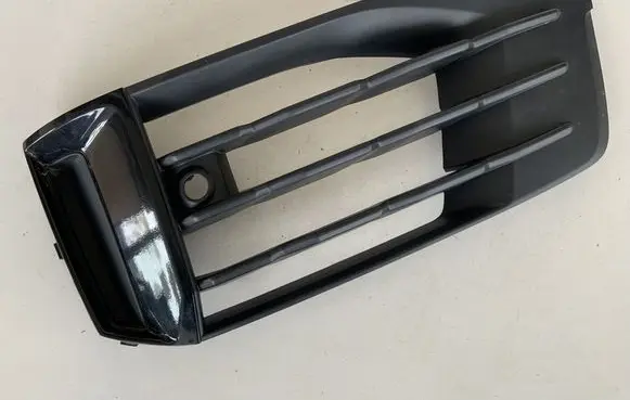 Audi Q7 4M Front bumper lower grill 4M0807681AK 4M0890681 4M0807697