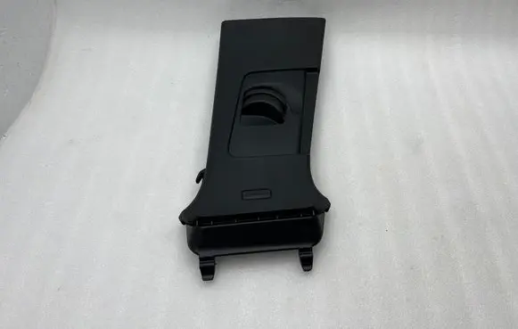 Audi Q2 - (B) pillar trim (top) 81A867244