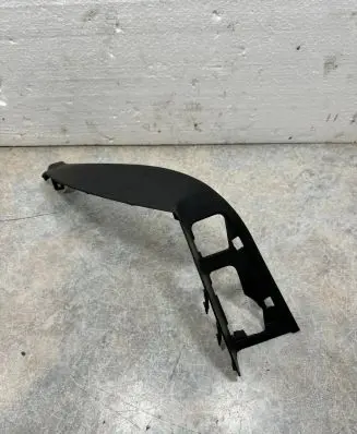 BMW 4 F32 F33 Rear/tail light trim molding 7308093 63217308093 618119L