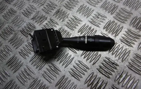 Mitsubishi Colt Light switch 17E018