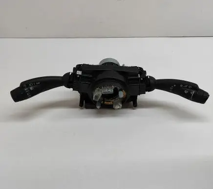 Volvo XC40 Indicator stalk 32275368