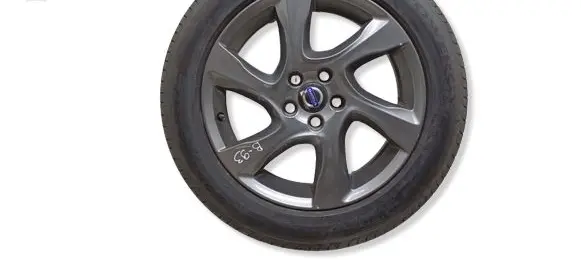 Volvo V40 R17 alloy rim 31400828SI 31381674BL 31381859SI