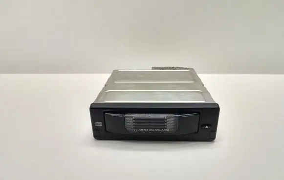 CD/DVD changer