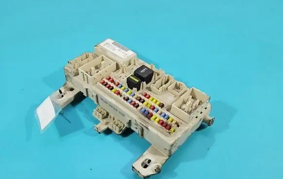 Ford C-MAX I Fuse box set 4M5T-14A73-DF IMPRK1466837