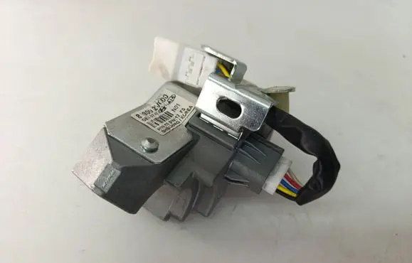 Hyundai Veloster Steering wheel lock 819002V000