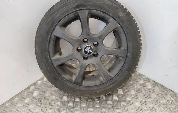 R16 alloy rim