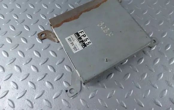 Mazda 323 F Engine control unit/module 2797000212 FP5518881A