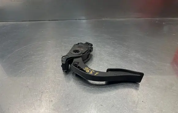 Audi A6 S6 C7 4G Accelerator throttle pedal 8K1723523A 03082012 6PV00950521