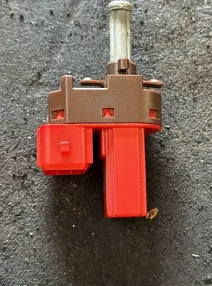 Ford Mondeo Mk III Brake pedal sensor switch 95BB7C534AC