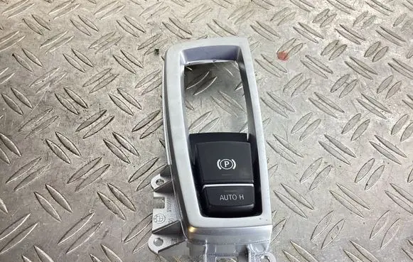BMW 6 F06 Gran coupe Hand parking brake switch 6822518 10041038