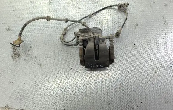 Mercedes-Benz ML W166 Rear brake caliper A1664230681 32345703