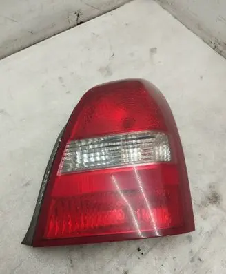 Nissan Primera Rear/tail lights 89024270
