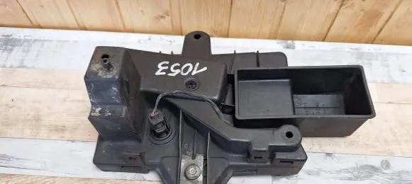 Chrysler Voyager Battery tray 05109648AA 04860862AD 64577T