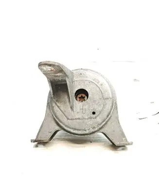 Opel Zafira B Engine mount bracket 13125627