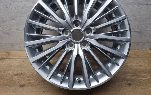 Mitsubishi ASX R18 alloy rim 