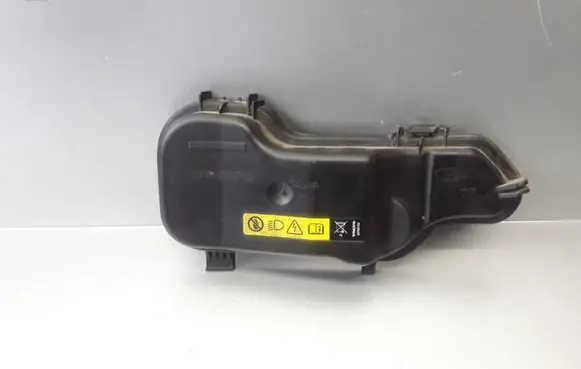 Headlight/headlamp dust cover
