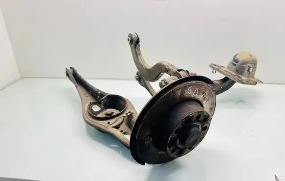 Volkswagen Touran III Rear wheel hub 
