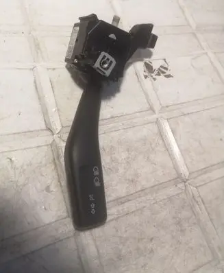 Volkswagen Golf V Indicator stalk 1K0953513