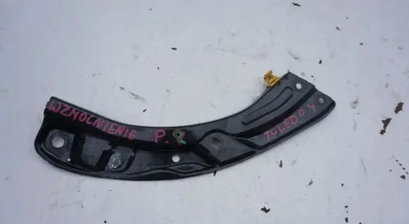 Seat Toledo IV (NH) Front piece kit PASPRZEDNI