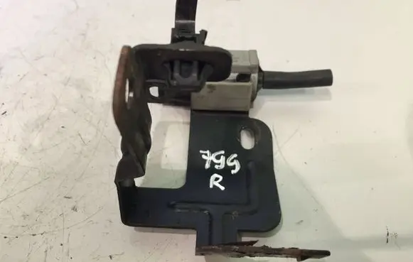 KIA Sportage Vacuum valve 351202A400