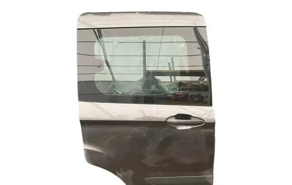 Ford Turneo Courier Rear door