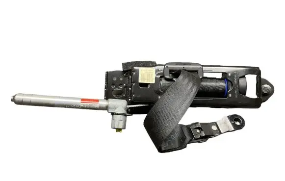 Volvo S40 Front seatbelt 8639693 6008892 769396