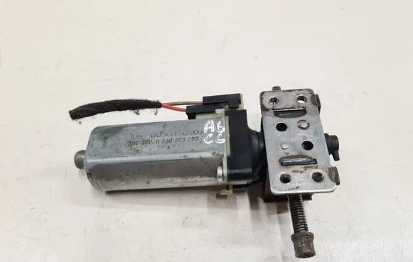 Audi A6 S6 C6 4F Seat adjustment motor 0390203220 905417102 906002102