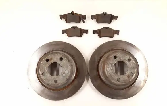 Mercedes-Benz CLS C218 X218 Rear brake disc 0004230912 A0004230912