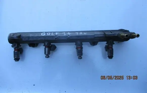 Volkswagen Golf IV Fuel main line pipe 036133319B