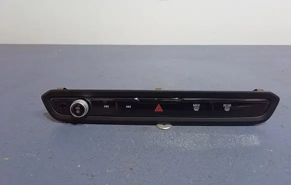 BMW i4 Head unit multimedia control 5A3F6C6