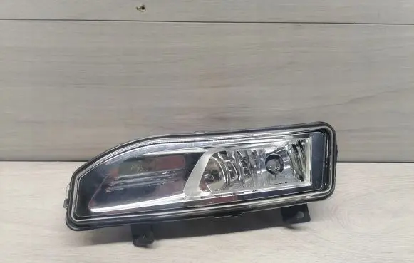 Nissan Qashqai Front fog light 90078635