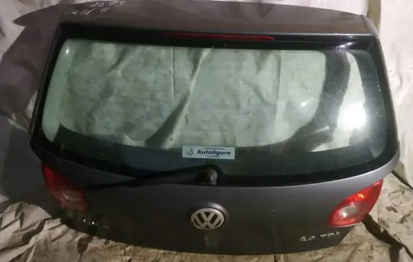 Tailgate/trunk/boot lid