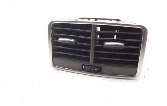 Audi A6 S6 C6 4F Rear air vent grill 4F0819203B