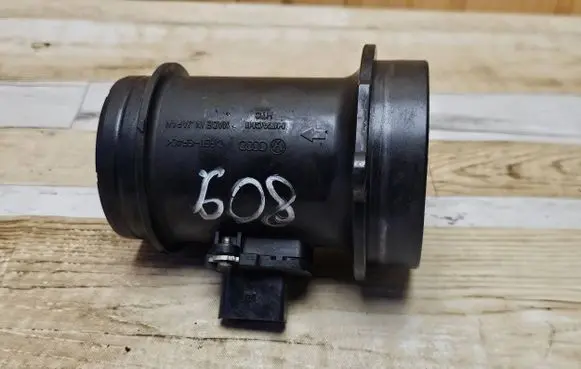 Volkswagen Touareg I Mass air flow meter