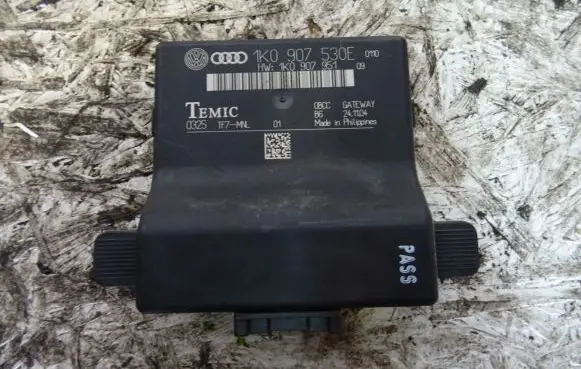 Seat Toledo III (5P) Engine control unit/module 1K0907530E