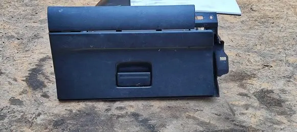 Ford S-MAX Glove box 9M21U06010 110597A