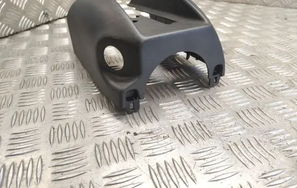 Steering wheel column trim