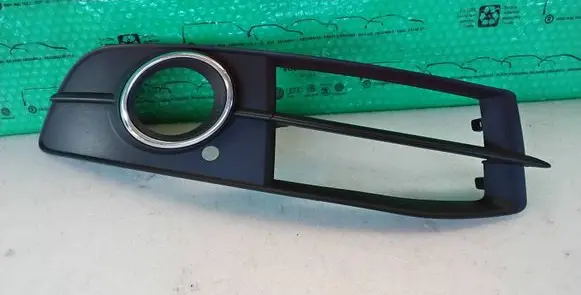 Audi A6 S6 C6 4F Front fog light trim/grill SLINE DEFECT 4F0807682Q