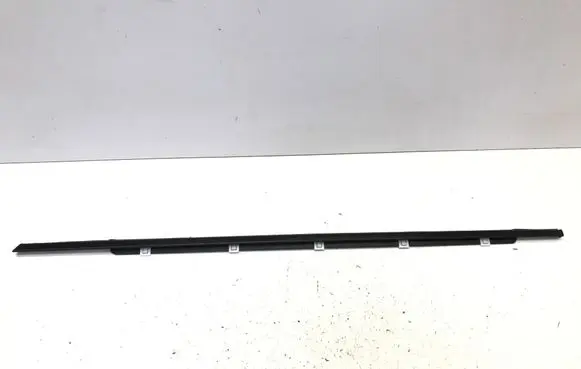 KIA EV9 Front door windshield rail 