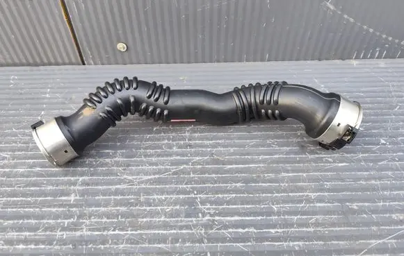 KIA Sportage Air intake hose/pipe 282602M410