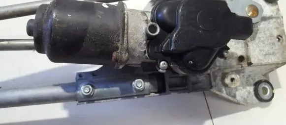 Nissan X-Trail T30 Wiper motor