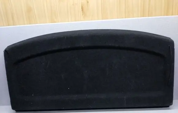 Volkswagen Golf V Parcel shelf 1K6863533