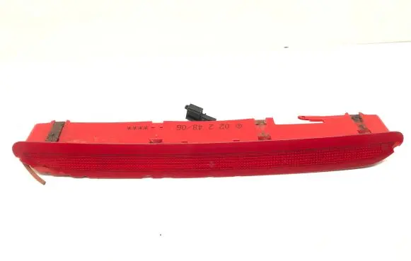 Volkswagen PASSAT B6 Third/center stoplight 1K6945097B